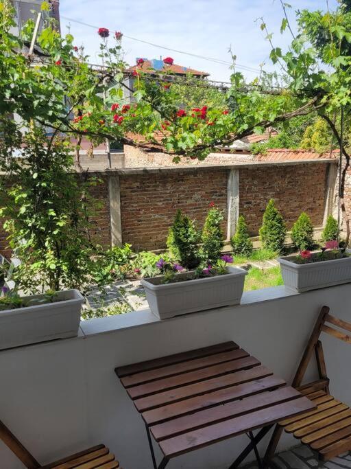 Plovdiv Top Center 2 Bdrm Apartment, 5Min From Central Square & Garden, Free Parking Exterior foto